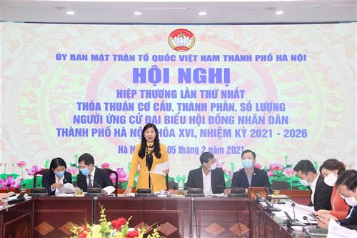 Chủ tịch Ủy ban MTTQ Việt Nam Thành phố Nguyễn Lan Hương phát biểu tại hội nghị hiệp thương lần thứ Nhất thỏa thuận cơ cấu, thành phần, số lượng người ứng cử đại biểu HĐND thành phố Hà Nội khóa XVI, nhiệm kỳ 2021-2026.